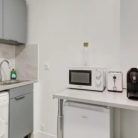 Apartment 529 Lowendal *