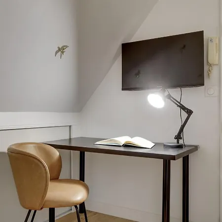 529 Lowendal Apartment